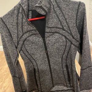 Lululemon size 4 define jacket black heathered